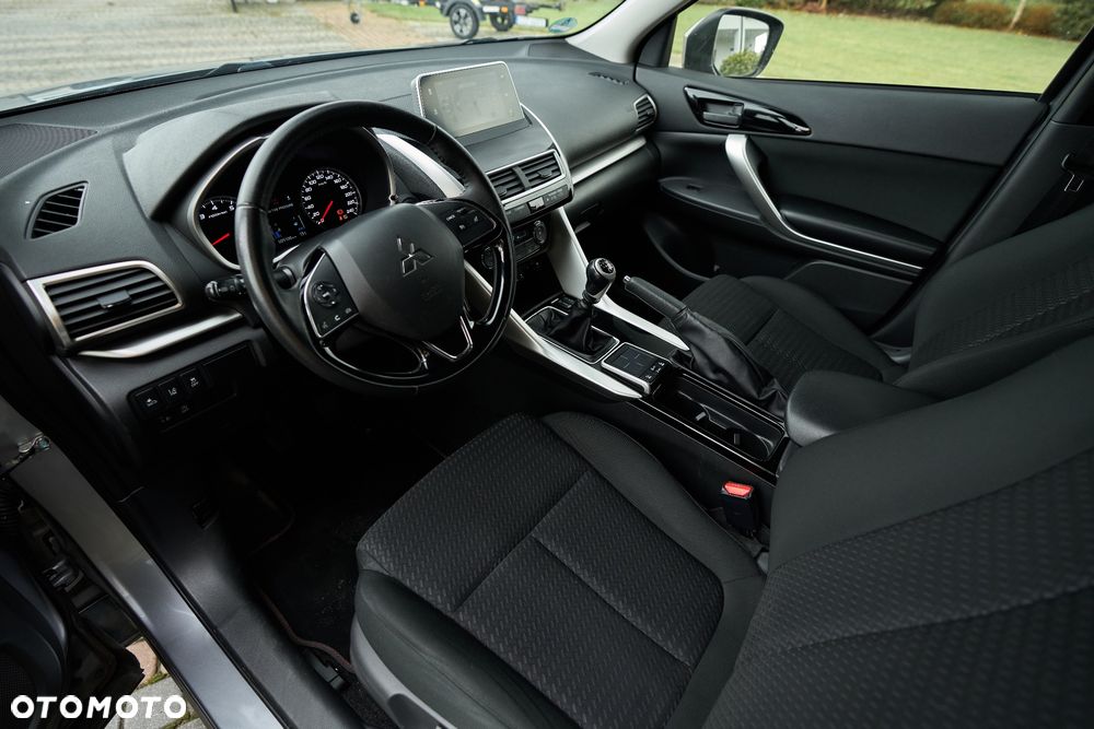 Mitsubishi Eclipse Cross - 14