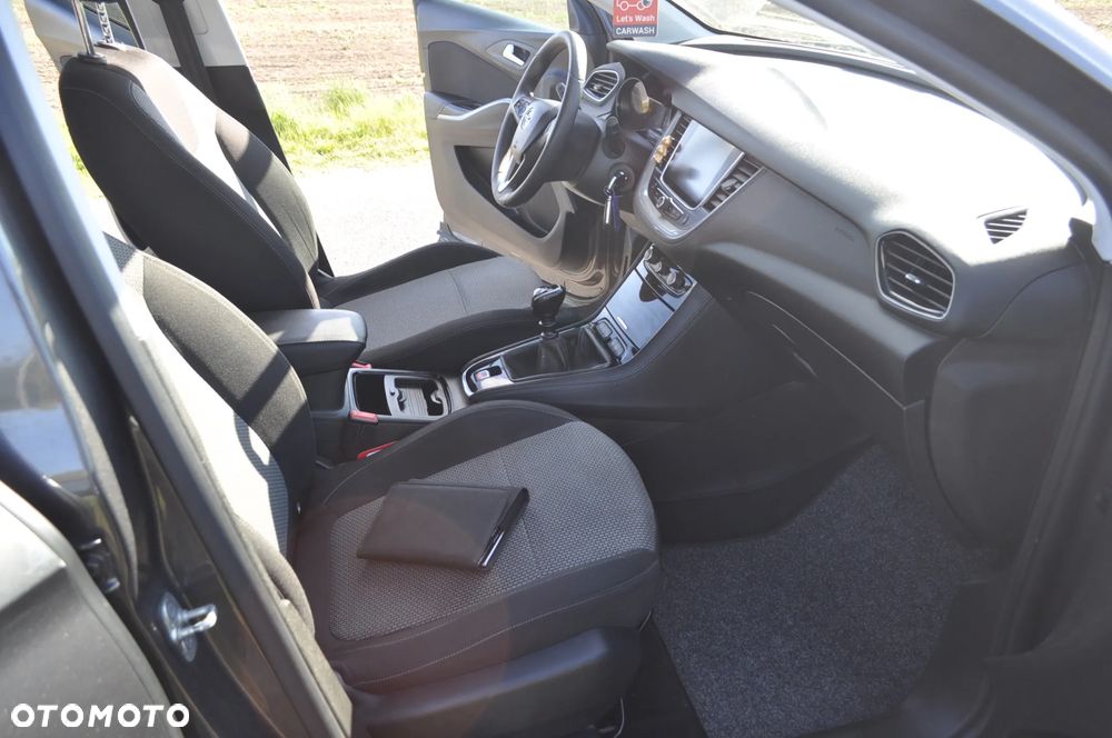 Opel Grandland X 1.2 T GPF Edition S&S - 21