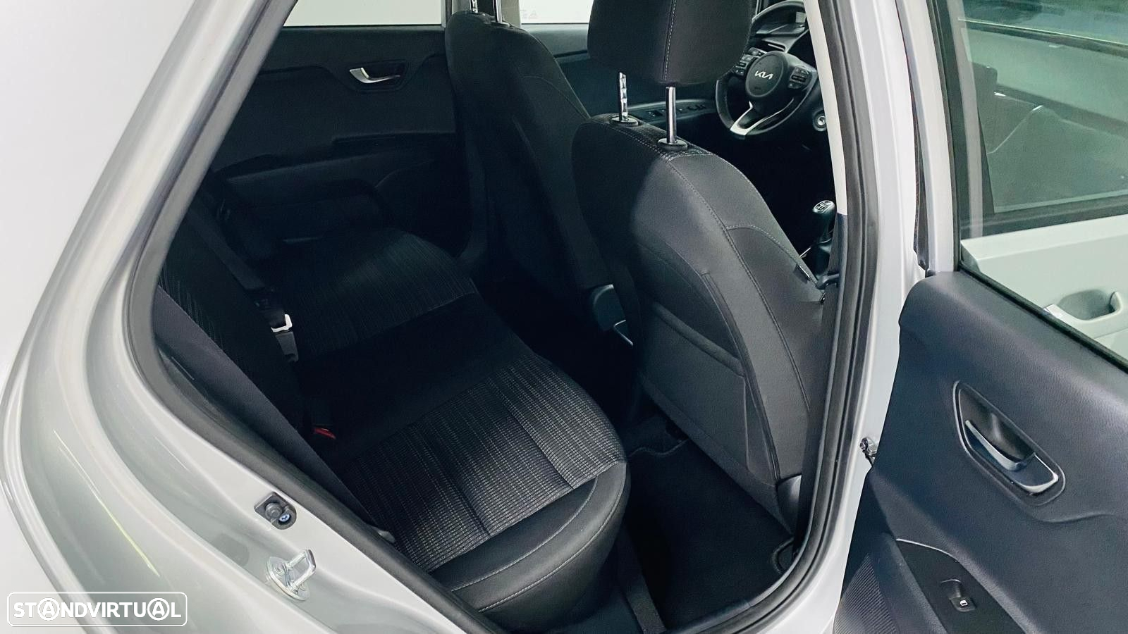 Kia Stonic 1.0 T-GDI Drive - 7
