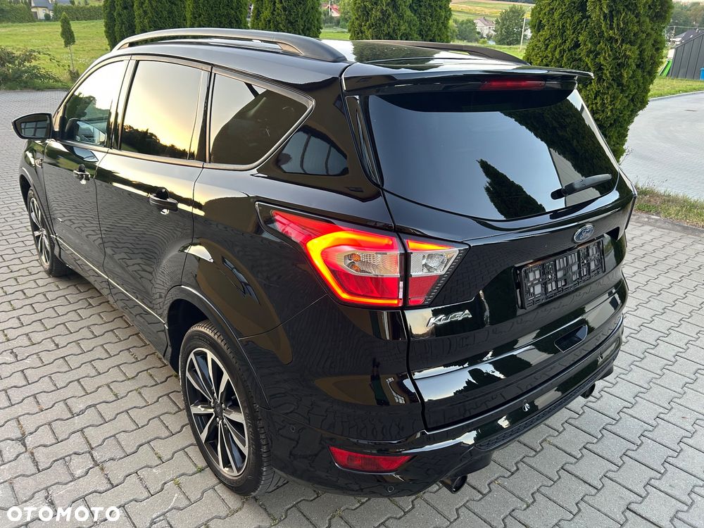 Ford Kuga 2.0 TDCi 4x4 ST-Line - 5