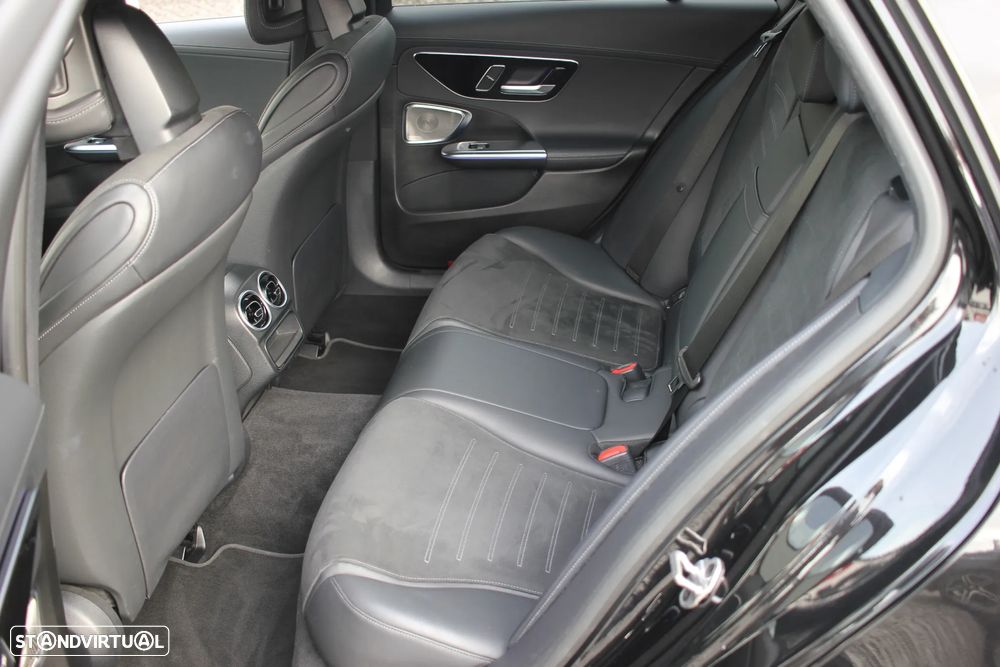 Mercedes-Benz C 220 d AMG Line - 33