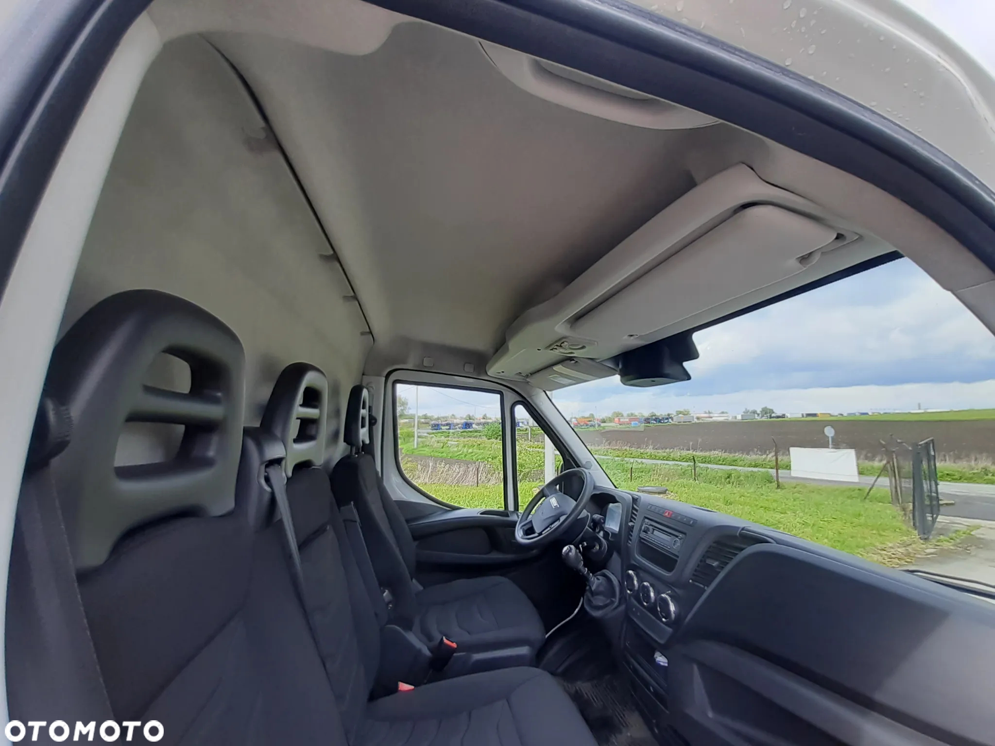 Iveco Daily 35S15 - 18
