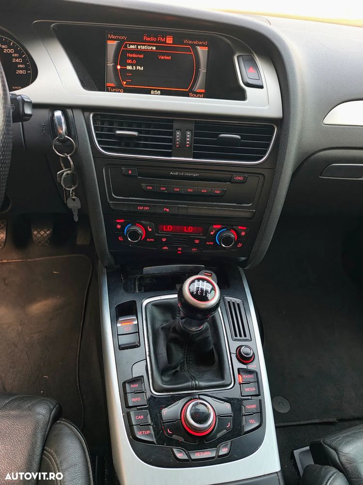 Audi A4 Limuzina 2.0 TDI DPF S line Sportpaket - 15