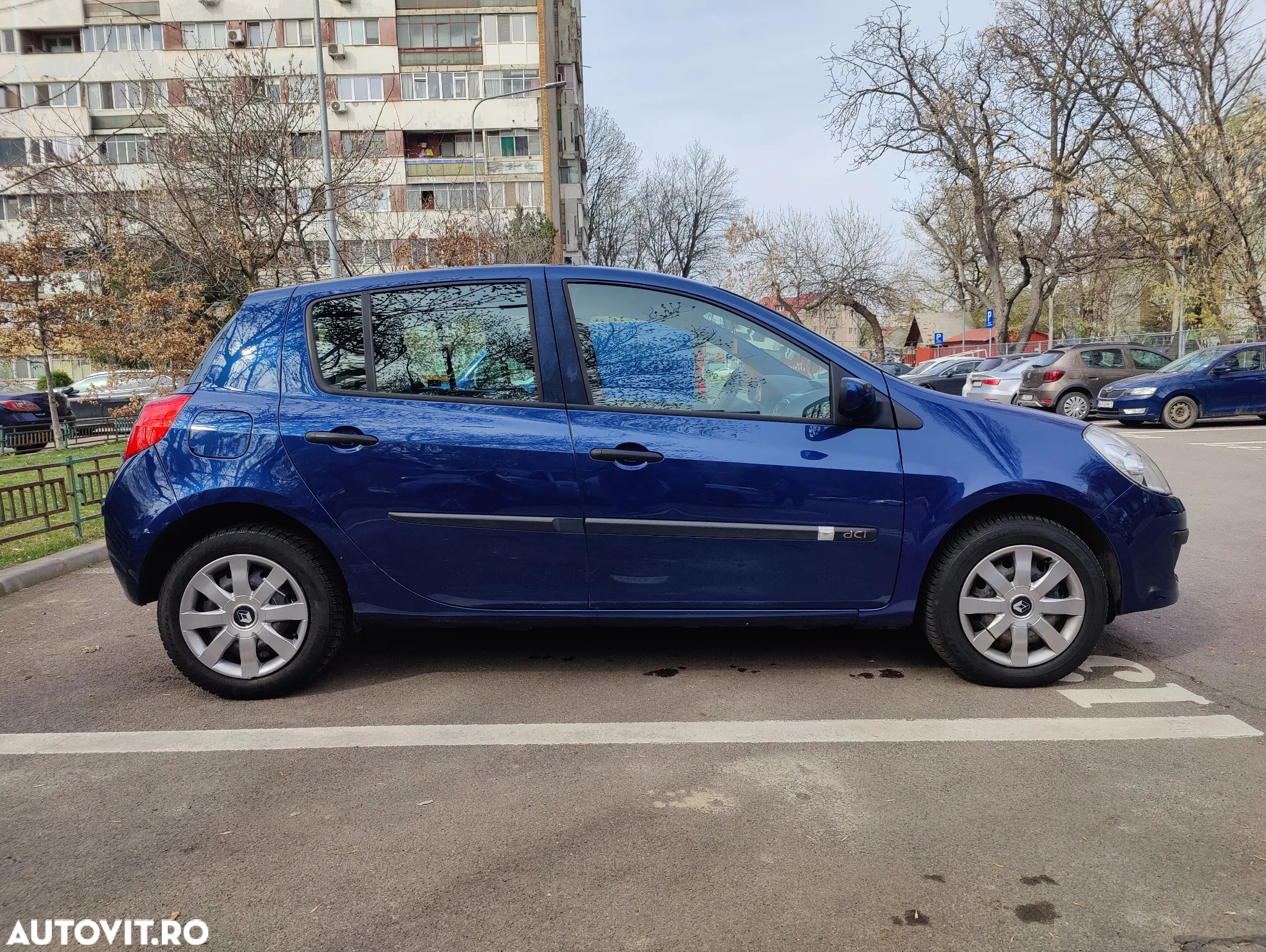 Renault Clio III 1.5dCi Dynamique - 9