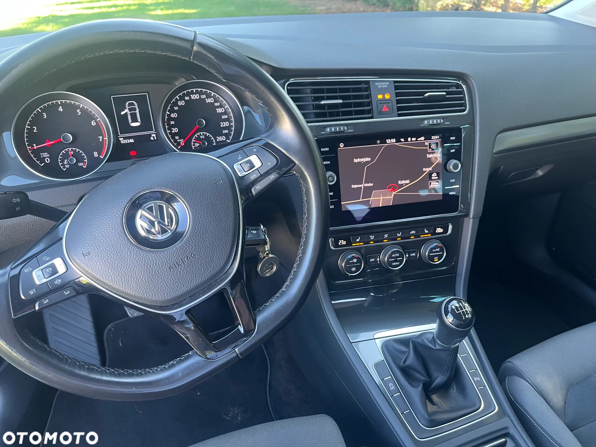 Volkswagen Golf 1.5 TSI BlueMotion ACT Highline - 19