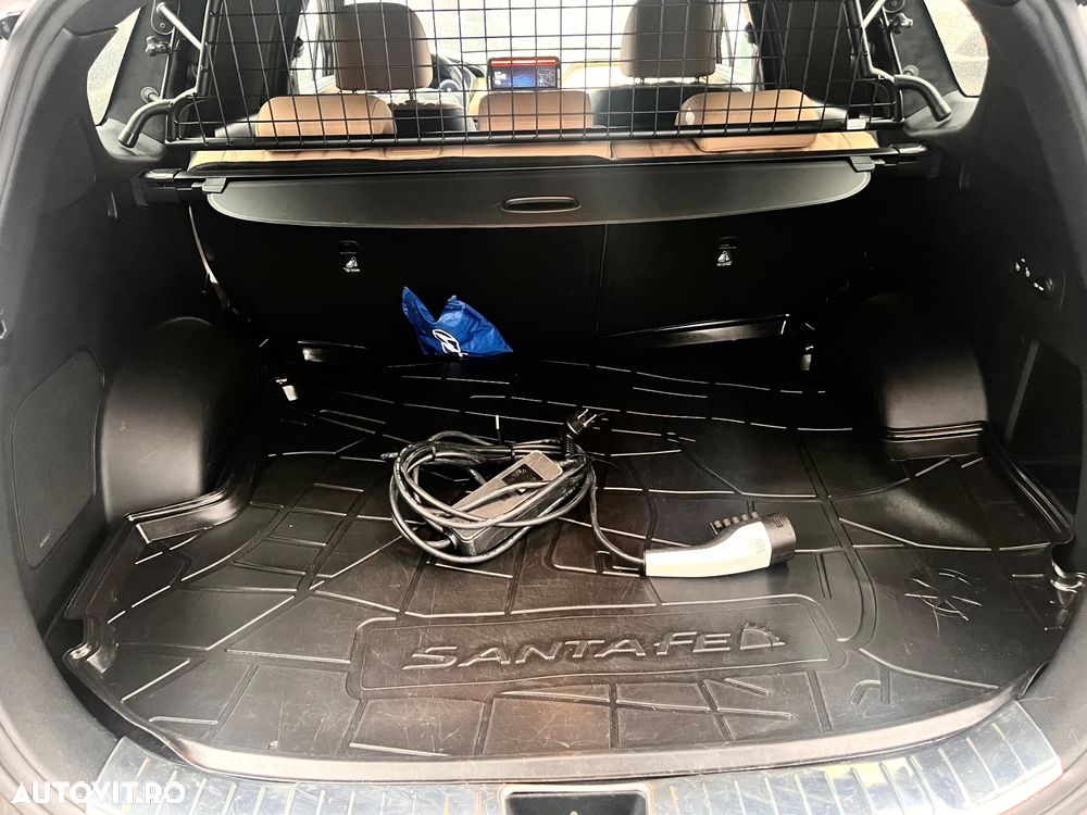 Hyundai Santa Fe 1.6 Plugin-Hybrid 4WD Signature - 14