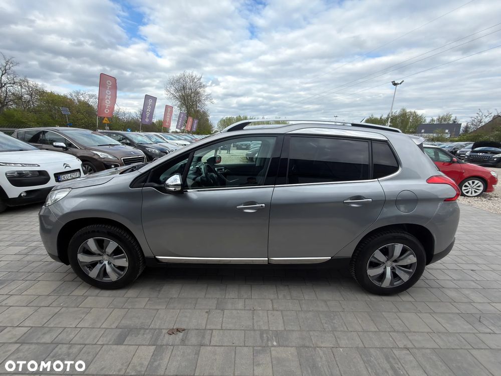 Peugeot 2008 1.2 Pure Tech GPF Allure S&S - 24
