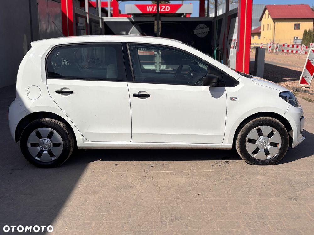 Volkswagen up! - 5