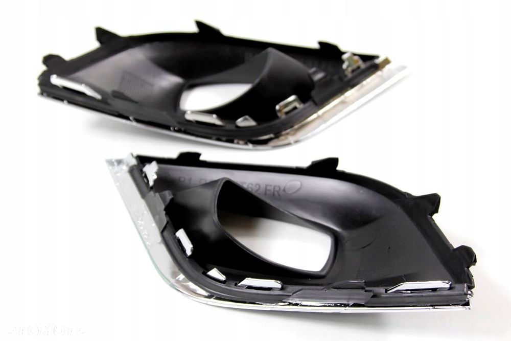 RAMKA HALOGENU PRAWA LEWA KOMPLET LISTWA CHROM RENAULT CLIO IV 4 LIFT 16-19 - 4