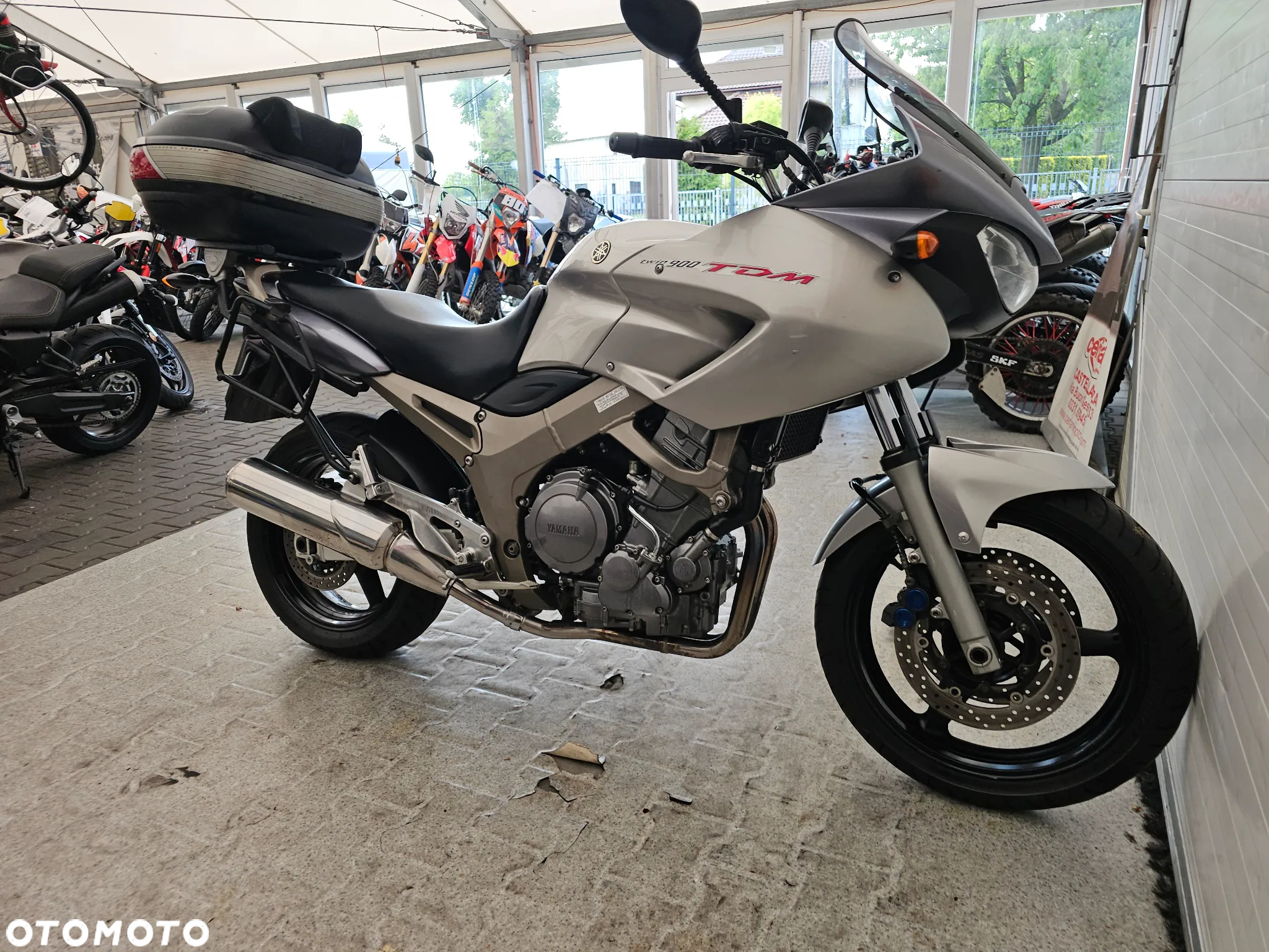 Yamaha TDM - 25