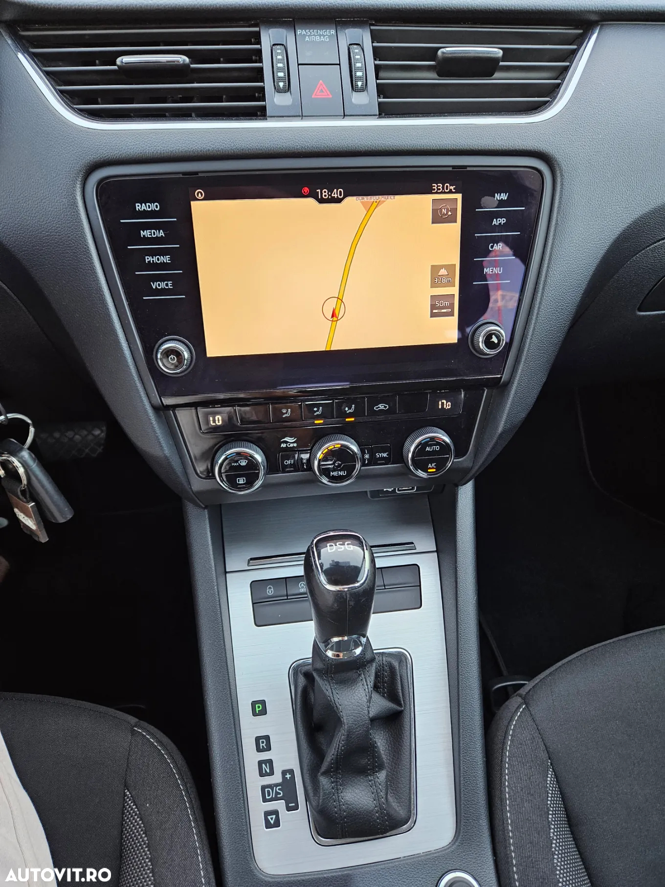 Skoda Octavia 2.0 TDI (Green tec) DSG Style - 18