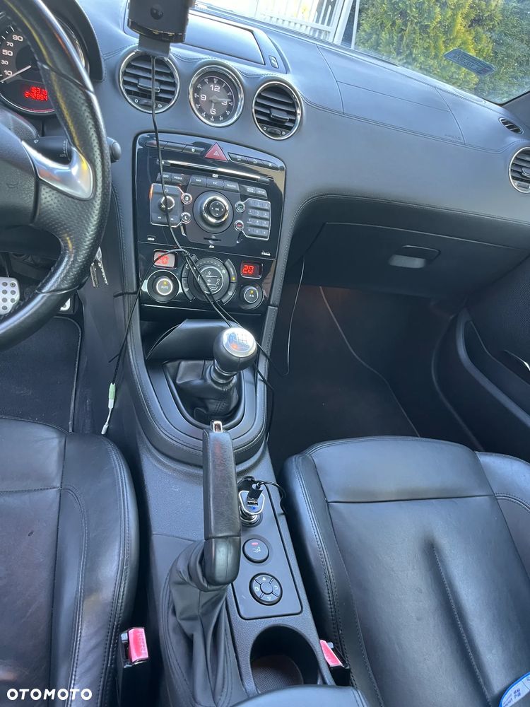 Peugeot RCZ 2.0 HDi FAP 165 - 6