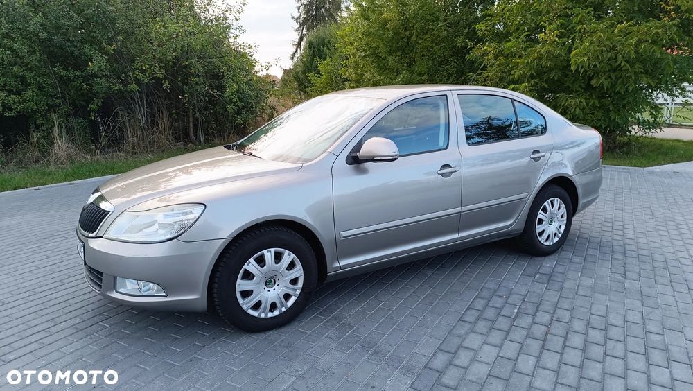 Skoda Octavia 1.6 Ambition - 3