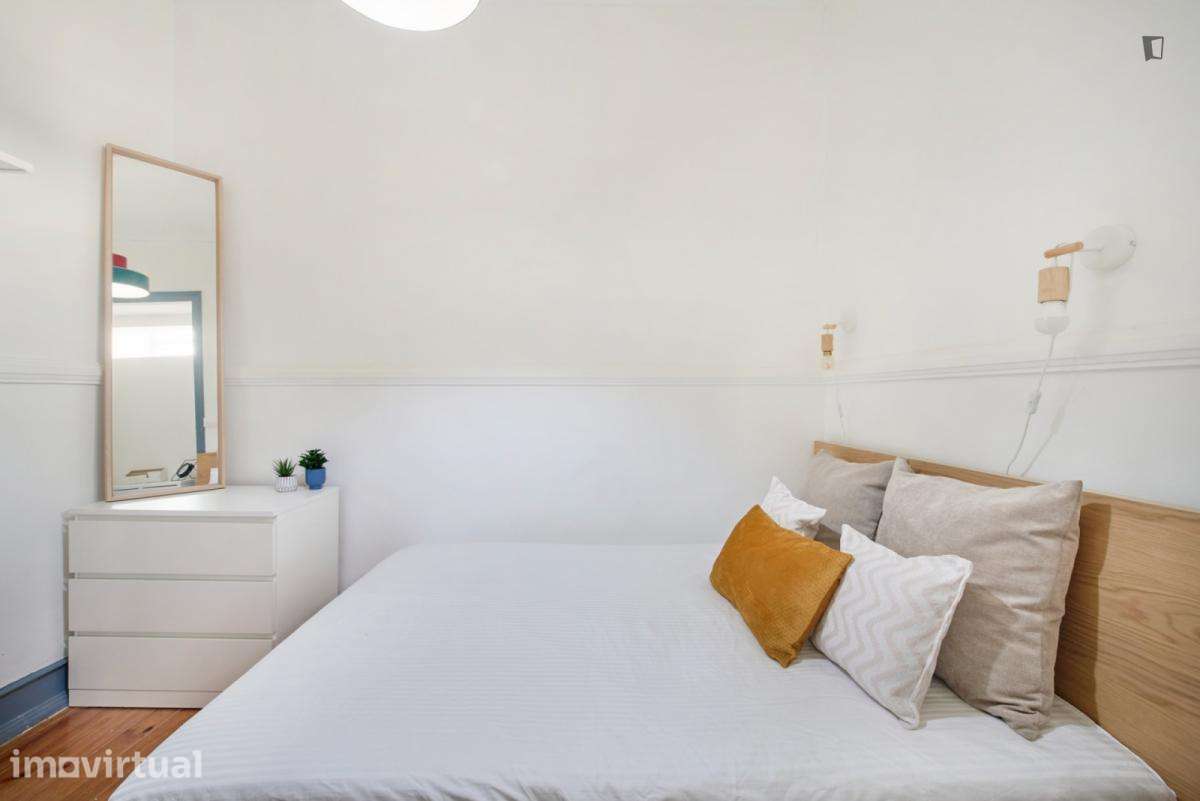 Quarto - localizado em Arroios Lisbon - Grande imagem: 2/13