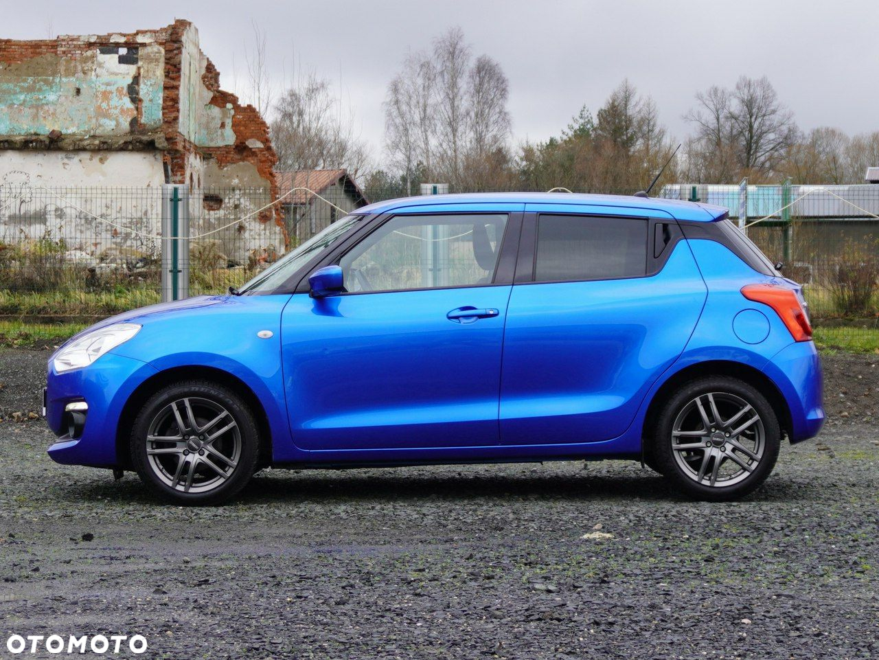 Suzuki Swift - 2