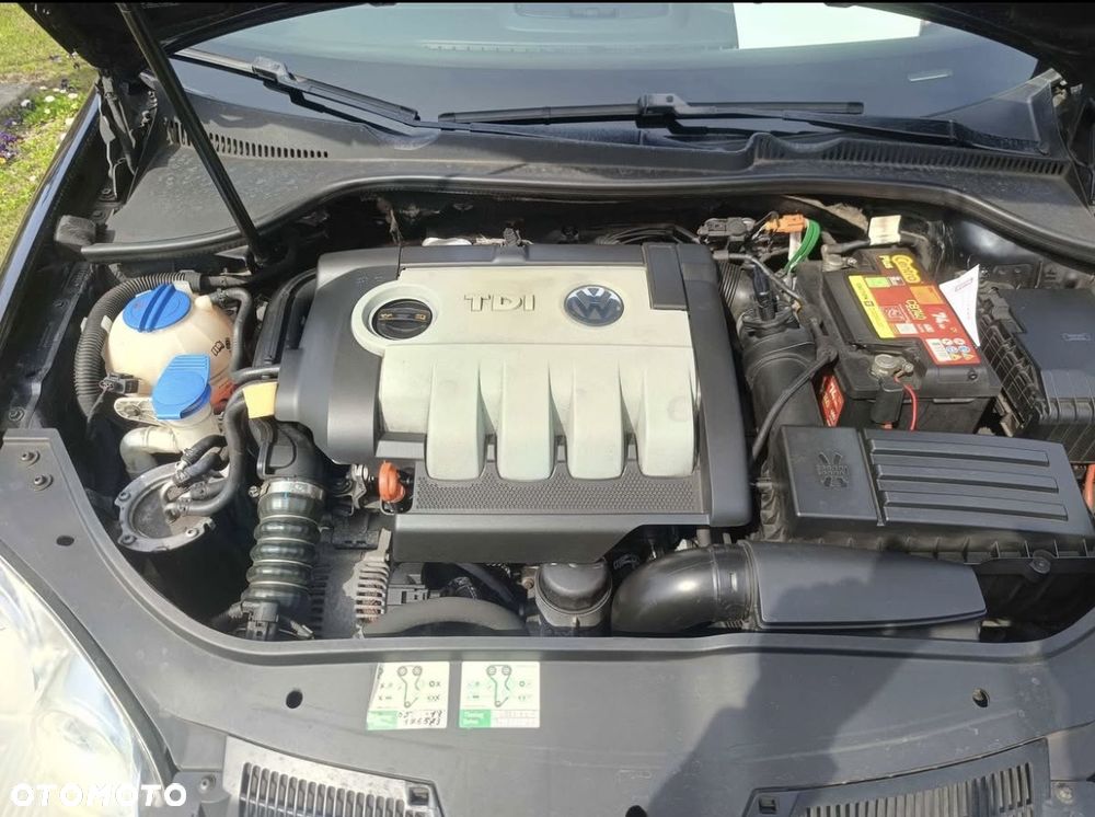 Volkswagen Jetta - 10