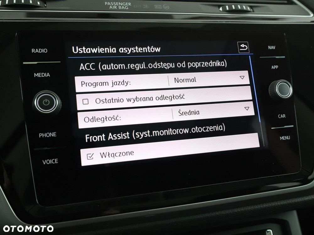 Volkswagen Touran 1.4 TSI (BlueMotion Technology) DSG Comfortline - 26