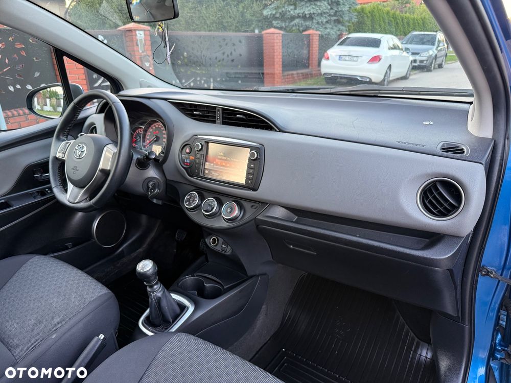 Toyota Yaris 1.33 Dynamic EU6 - 7