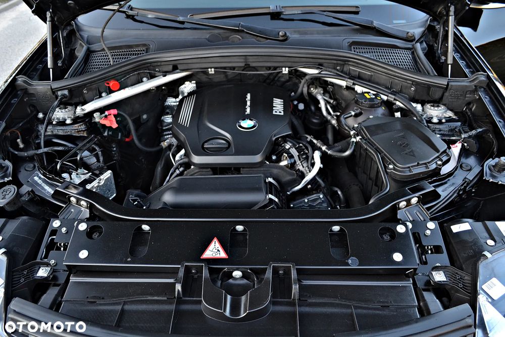 BMW X3 xDrive20d xLine - 38