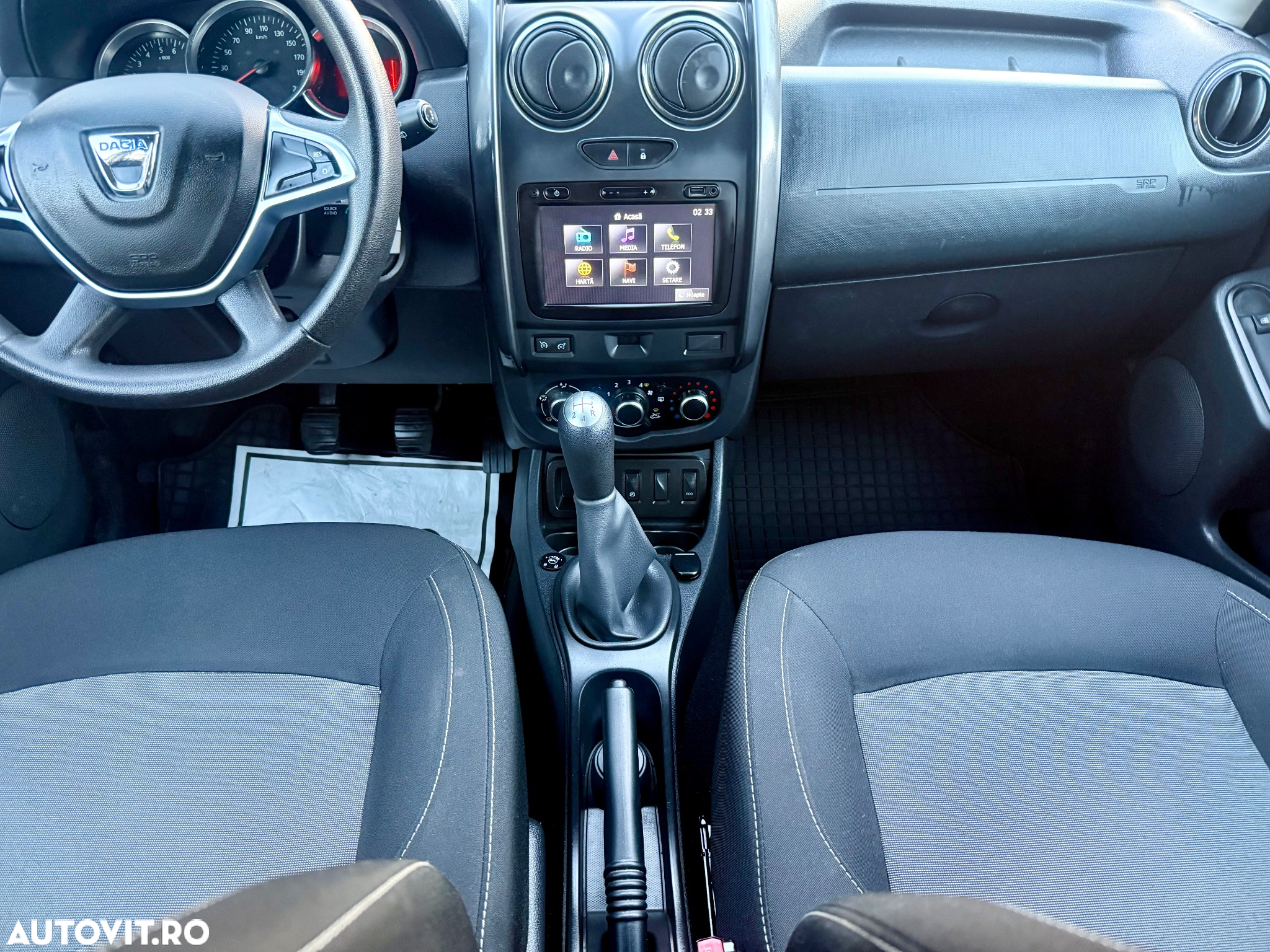 Dacia Duster 1.6 SCe Prestige jante 16" - 27