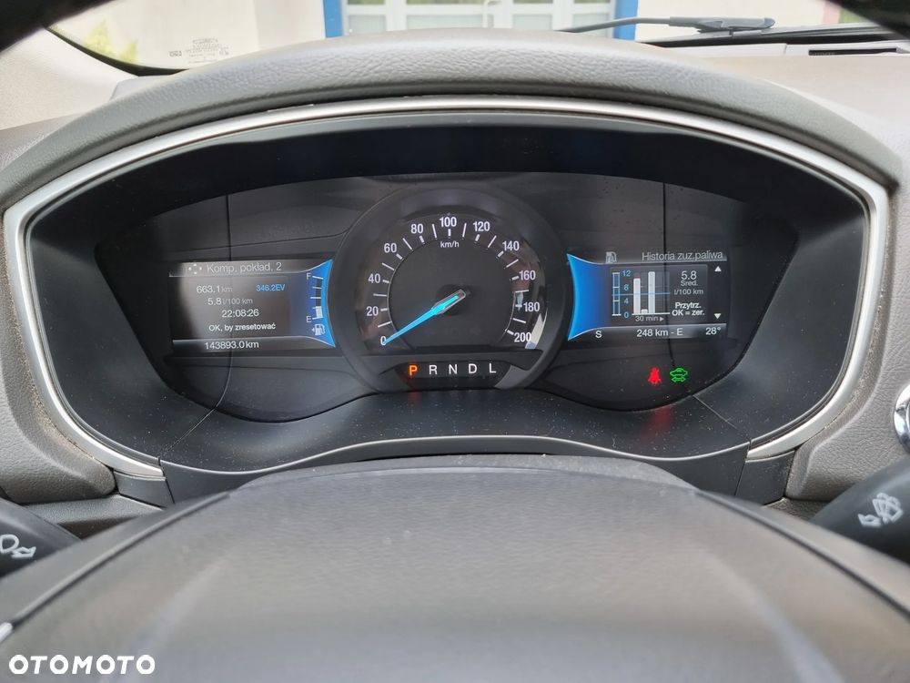 Ford Mondeo 2.0 Hybrid Trend - 18