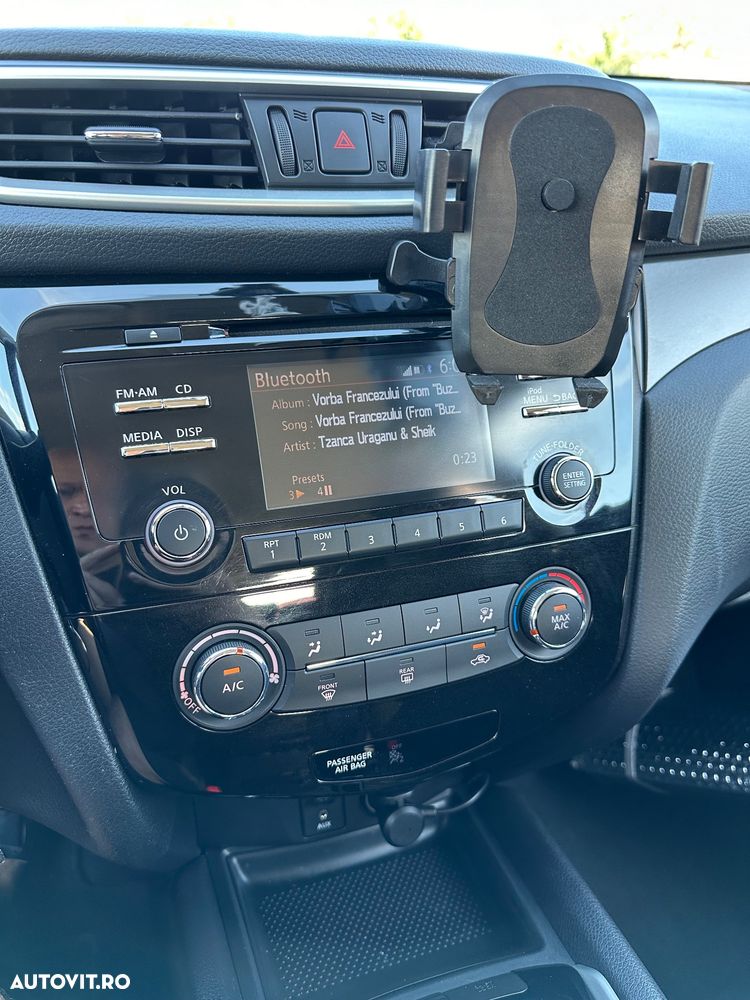 Nissan Rogue - 22