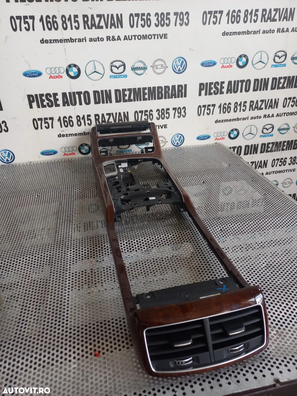 Ornament Mahon Consola Centrala Cotiera Audi A8 4H D4 Volan Stanga An 2010-2011-2012-2013-2014-2015 - 9