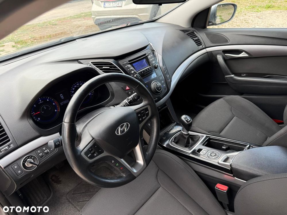 Hyundai i40 - 11