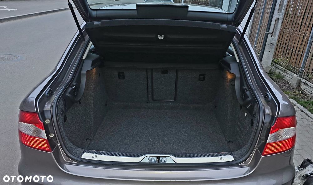 Skoda Superb 1.8 TSI Ambition - 20