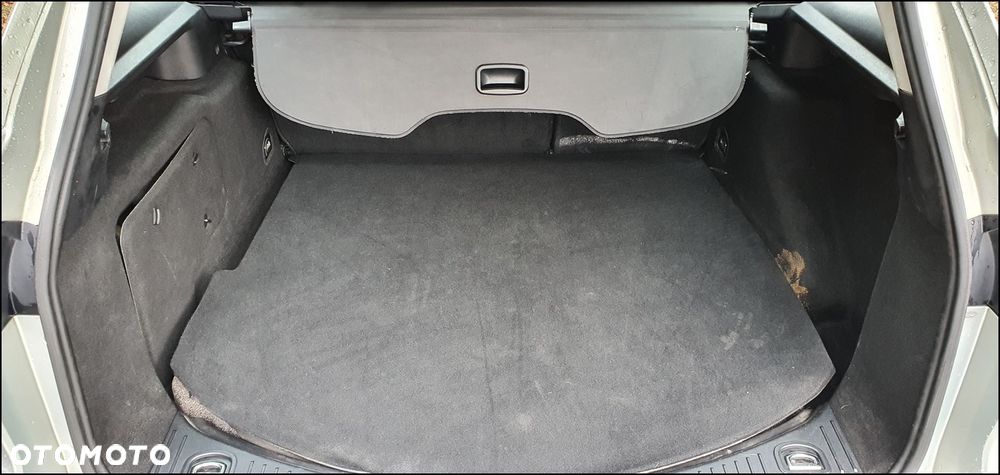 Ford Mondeo 2.0 TDCi Silver X - 12