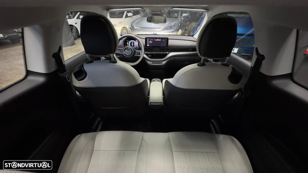Fiat 500e La Prima - 47