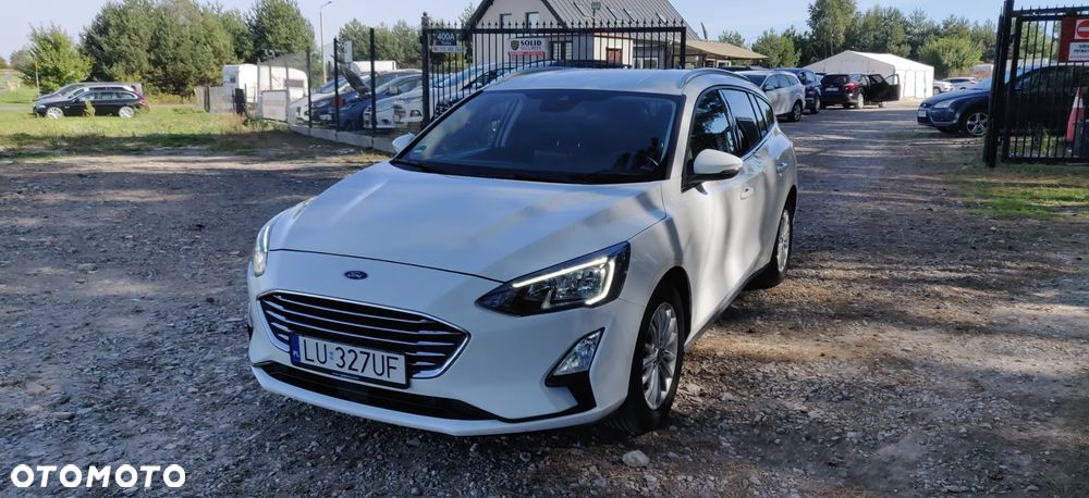 Ford Focus 1.0 EcoBoost Titanium - 4