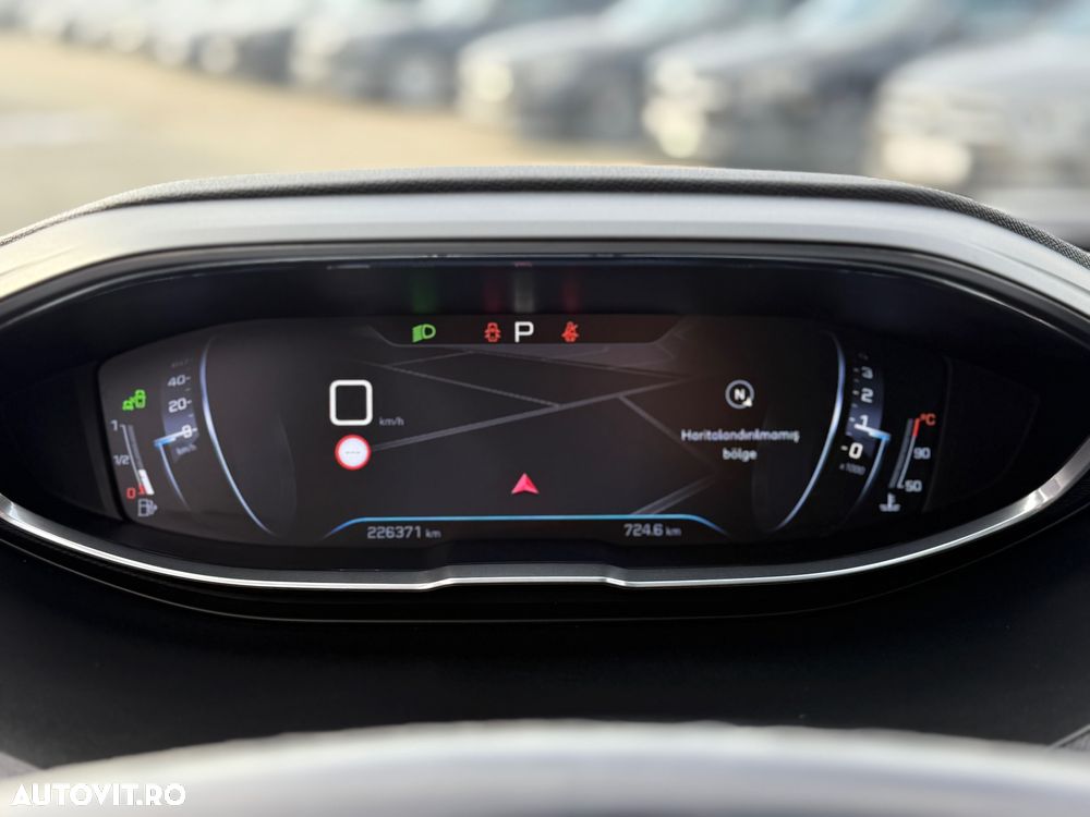 Peugeot 3008 BlueHDi 180 Stop & Start EAT6 GT - 16