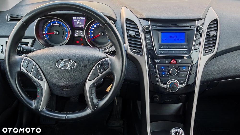 Hyundai i30 - 13