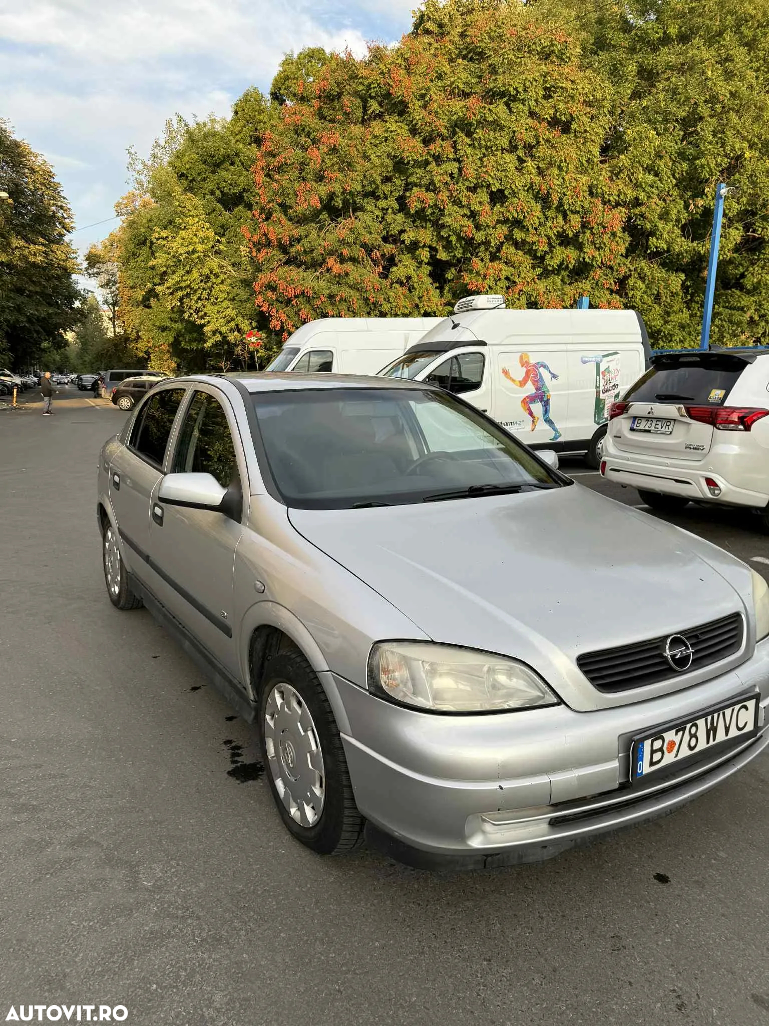 Opel Astra Classic 1.6i - 12