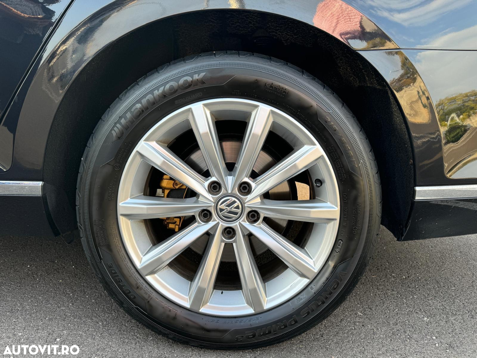 Volkswagen Passat - 14