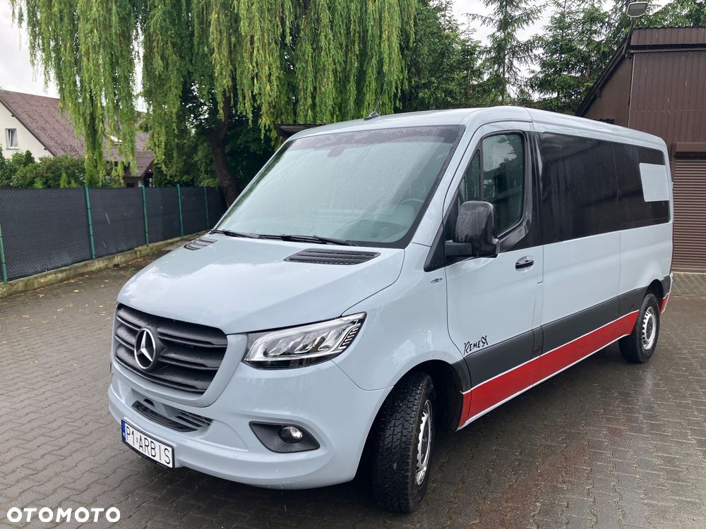 Mercedes-Benz Sprinter - 1