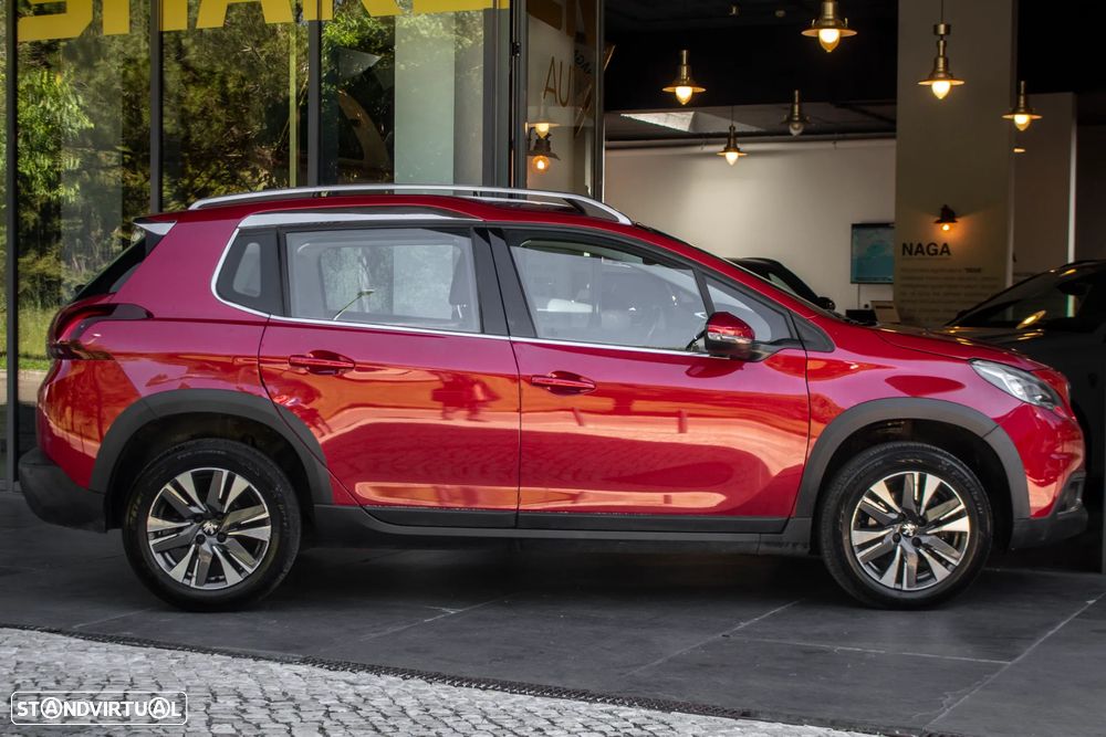 Peugeot 2008 PureTech 110 Stop&Start Allure - 4