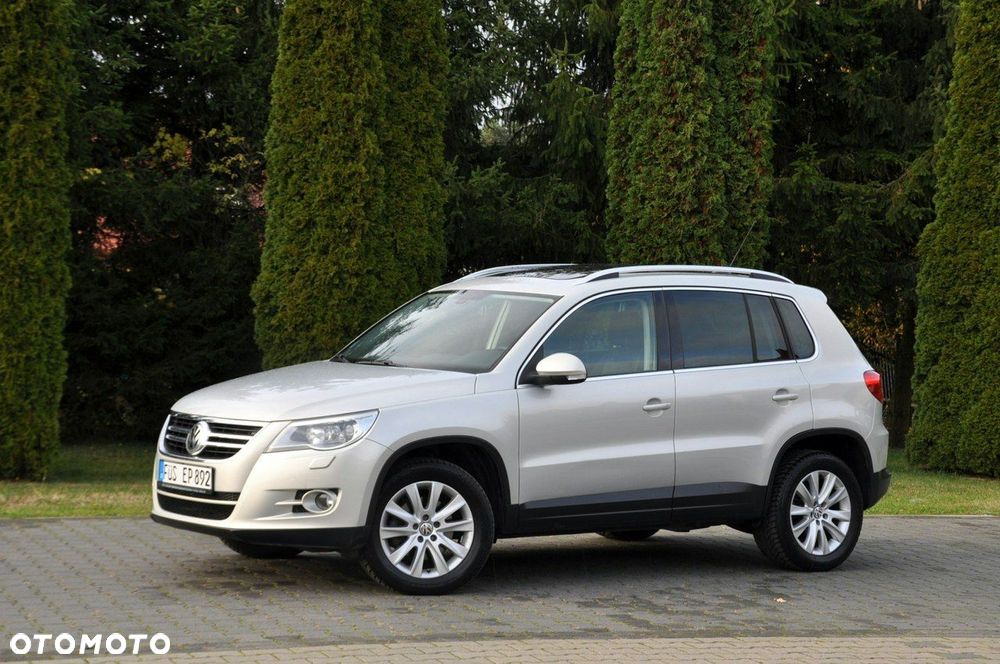 Volkswagen Tiguan - 11