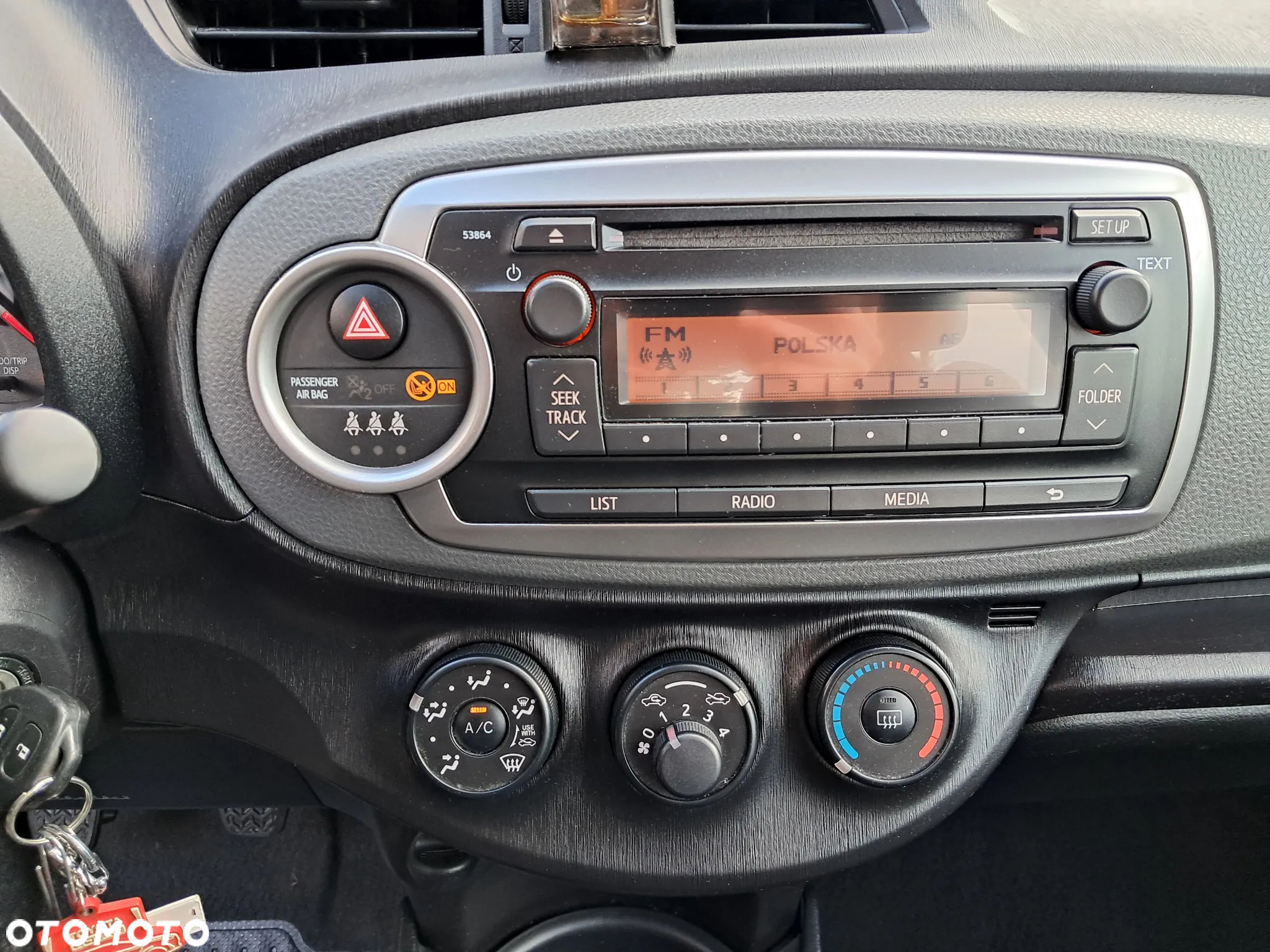 Toyota Yaris 1.0 VVT-i - 16