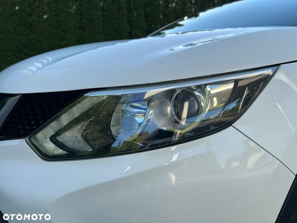 Nissan Qashqai 1.2 DIG-T Tekna - 23