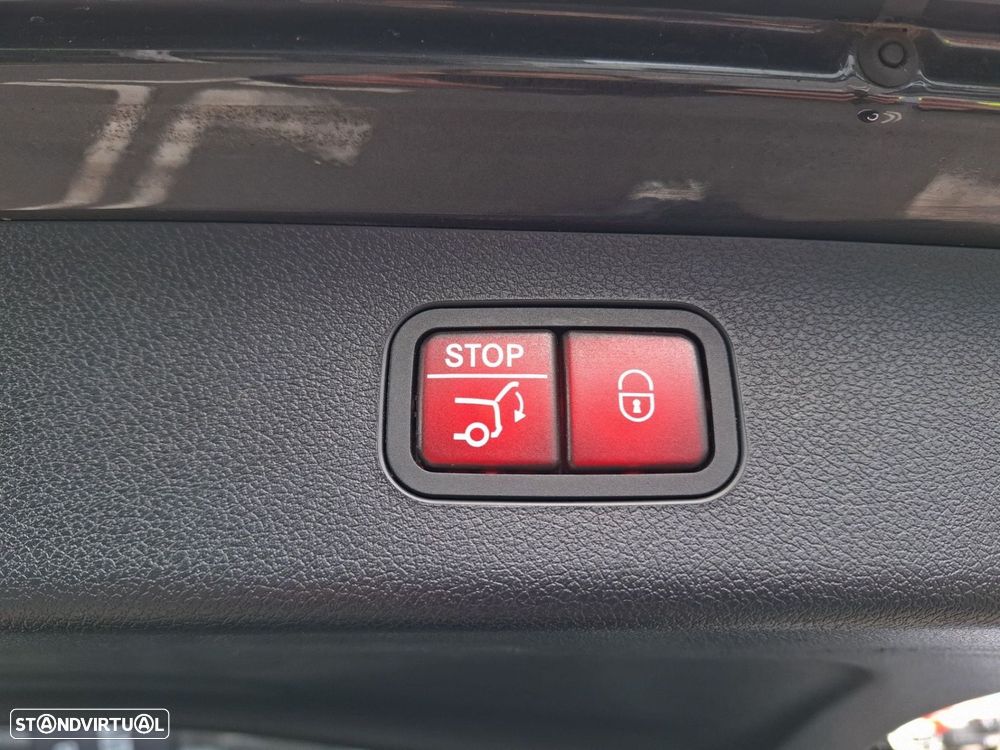 Mercedes-Benz E 300 de - 26