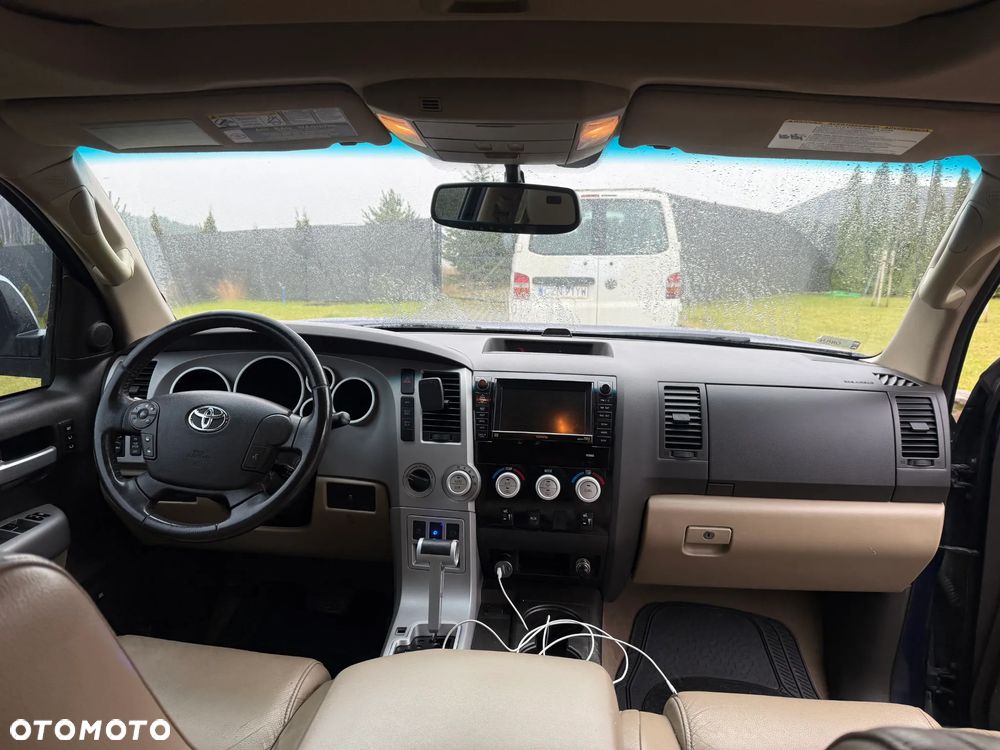 Toyota Tundra 5.7 4x4 Double Cab Limited - 16