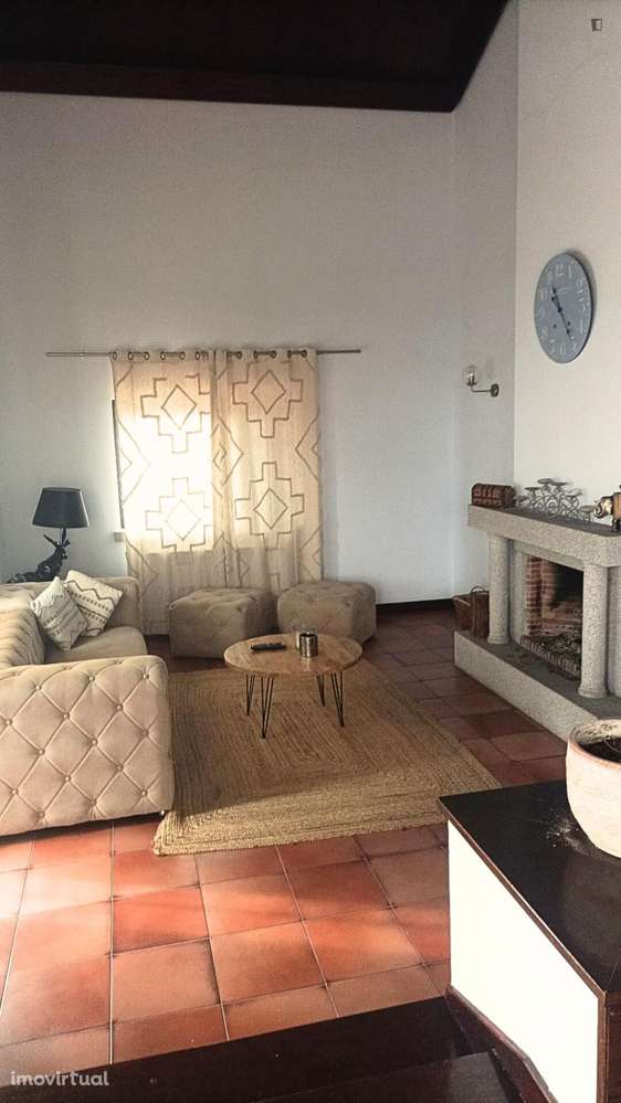 Quarto - localizado em Viseu - Grande imagem: 5/27