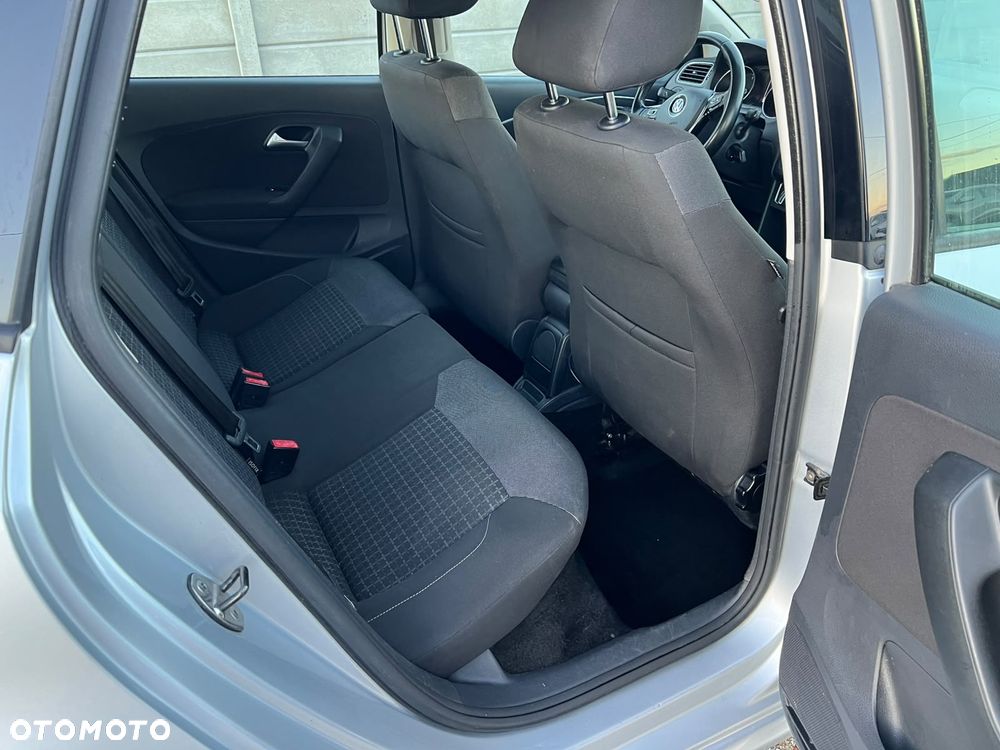 Volkswagen Polo 1.4 TDI (Blue Motion Technology) Highline - 13