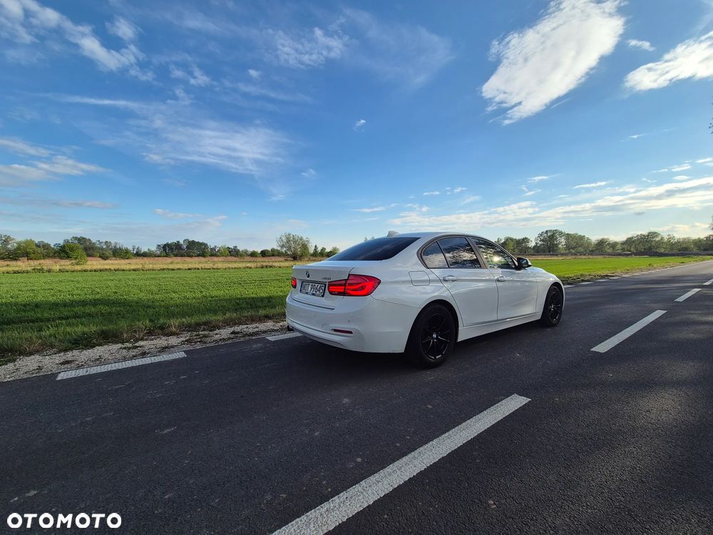 BMW Seria 3 - 15