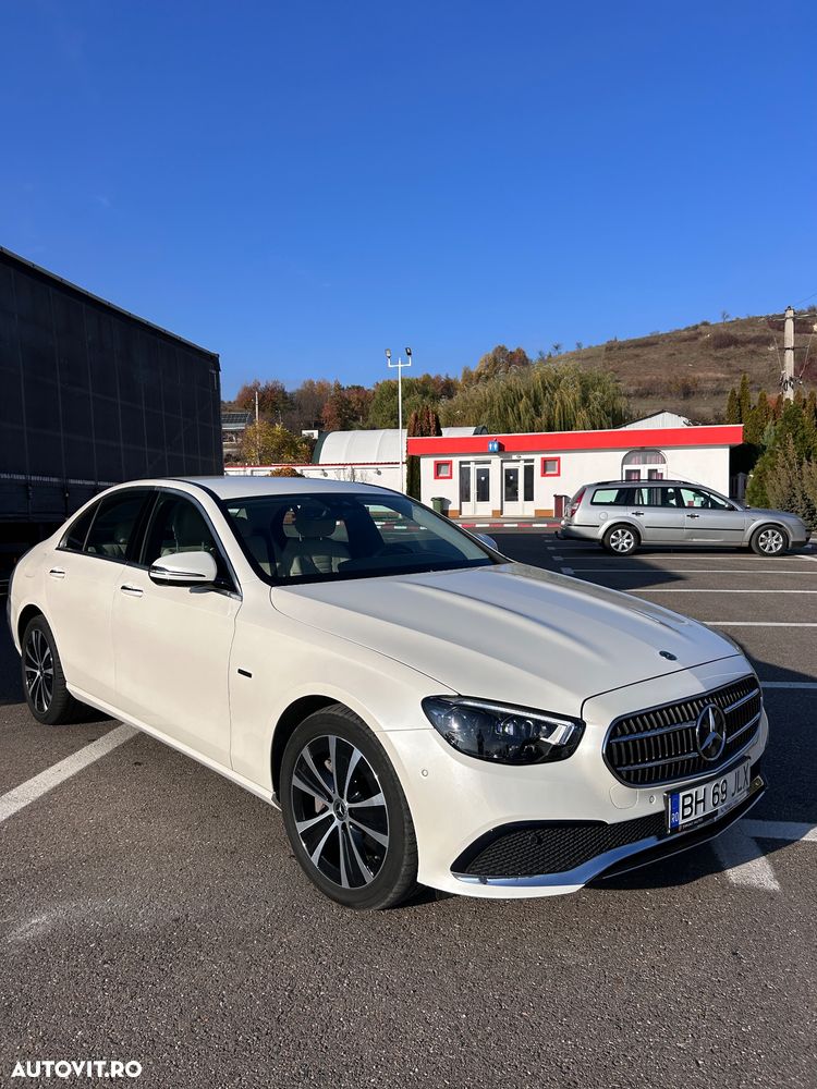 Mercedes-Benz E - 20