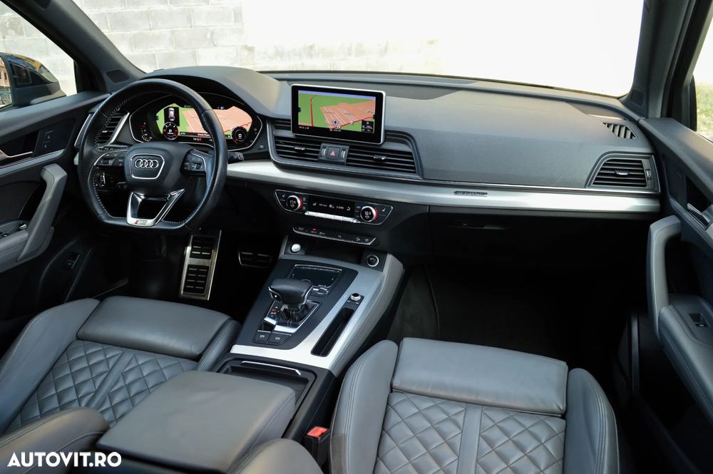Audi Q5 2.0 40 TDI quattro S tronic Sport - 5