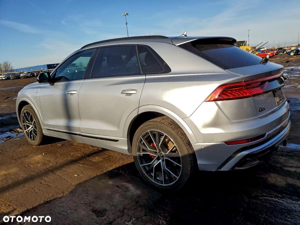 Audi Q8 - 4