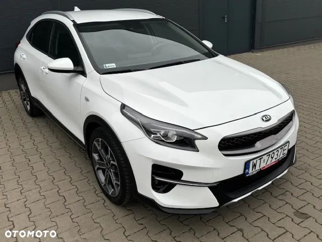 Kia XCeed - 14